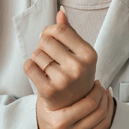 Zlatý prsten Timeless - Diamant 0,05 CT - Indira