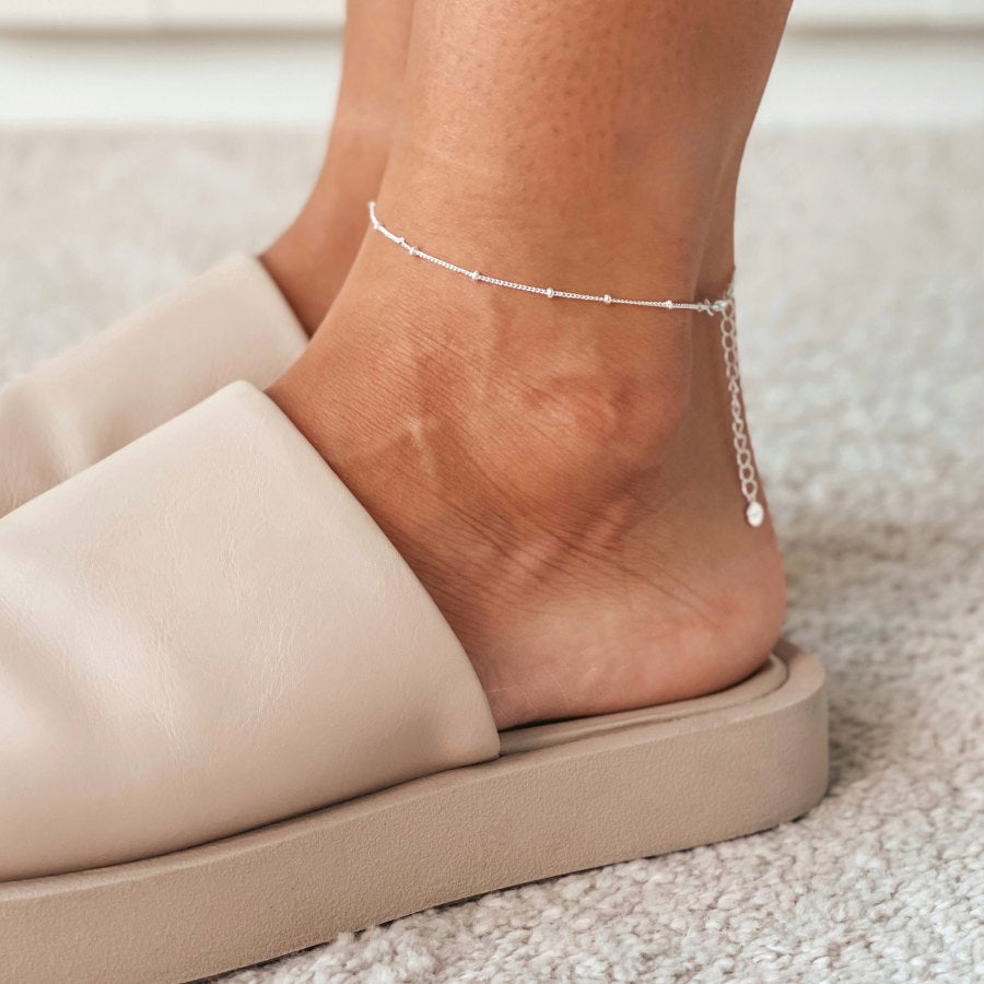 Brățară de picior din argint Beaded - Indira