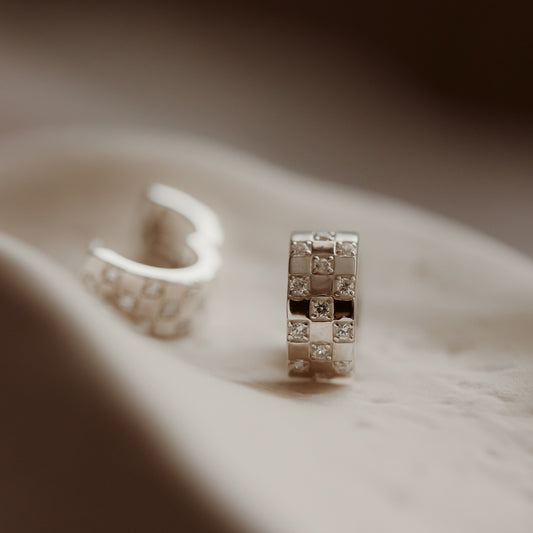 Stříbrné náušnice Circle - Zirkon - Indira