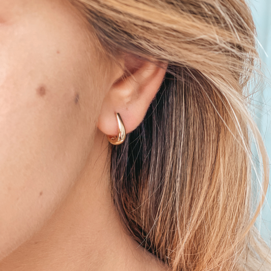 Zlaté náušnice Dome - Indira