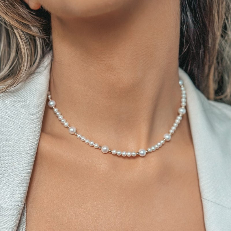 Zlatý náhrdelník Meghan - Přírodní perly - Indira