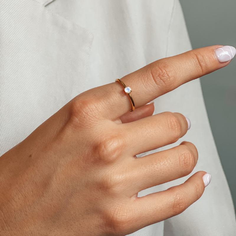 Stříbrný prsten Birthstone Golden June - Měsíční kámen - Indira