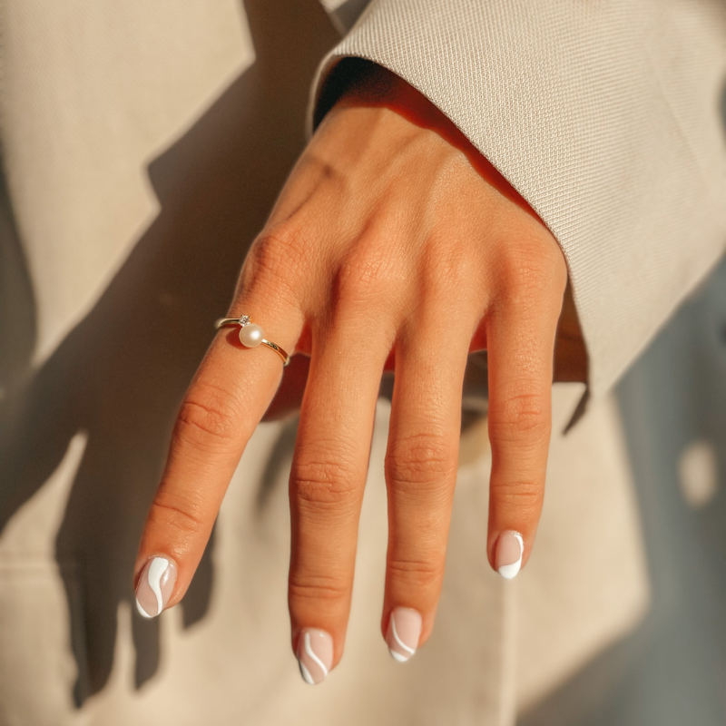 Stříbrný prsten Golden Mary - Přírodní perly - Indira