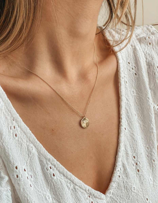 Stříbrný náhrdelník Birth Flower Golden - October Cosmos - Indira