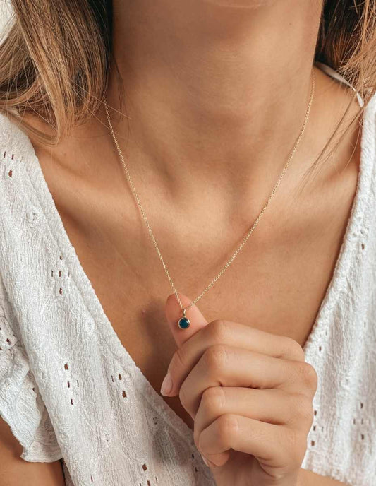Stříbrný náhrdelník Birthstone Golden September - Safír - Indira