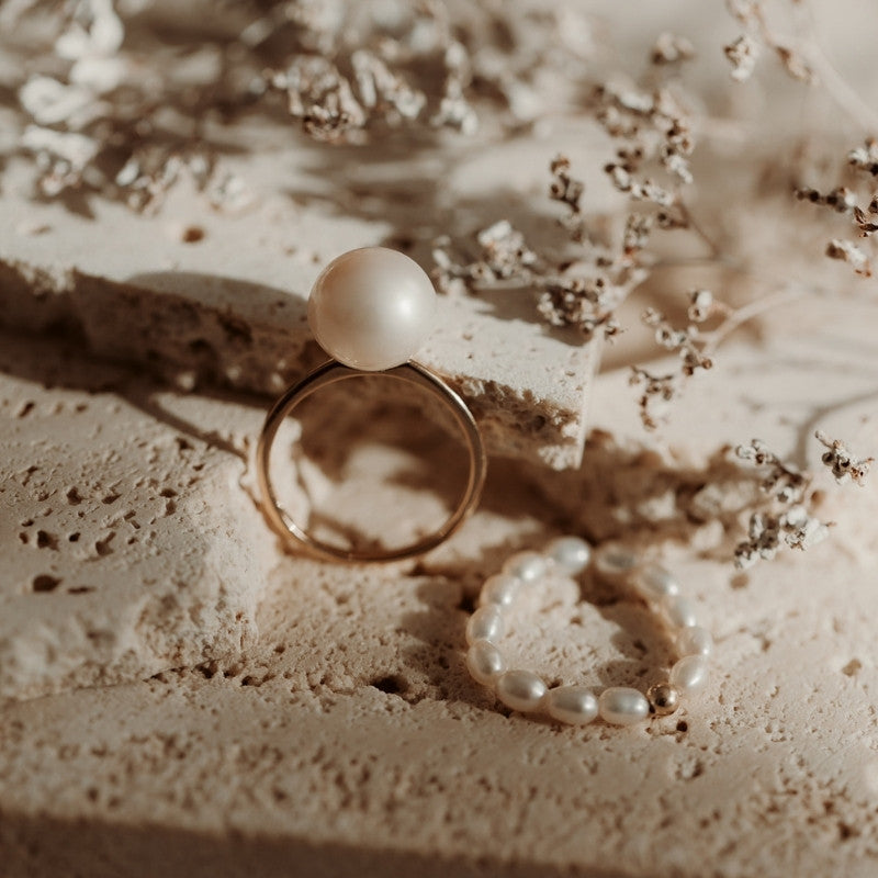 Zlatý prsten Glamour - Přírodní perly - Indira
