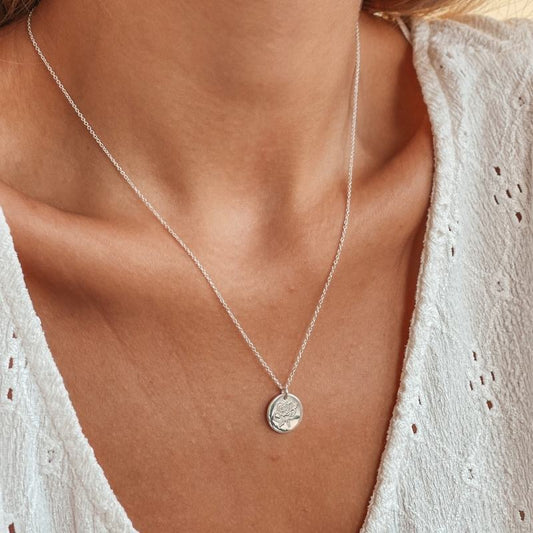 Stříbrný náhrdelník Birth Flower Silver - Červnová růže - Indira