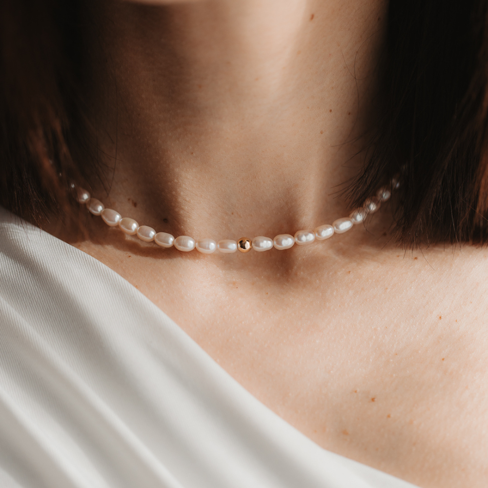 Zlatý náhrdelník Blair - Přírodní perly - Indira