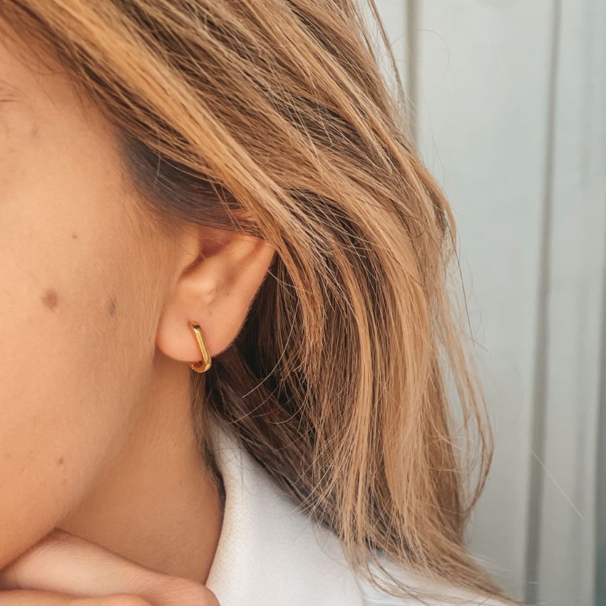 Stříbrné náušnice Golden U Hoops - Indira