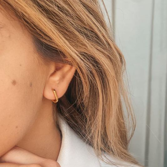 Stříbrné náušnice Golden U Hoops - Indira