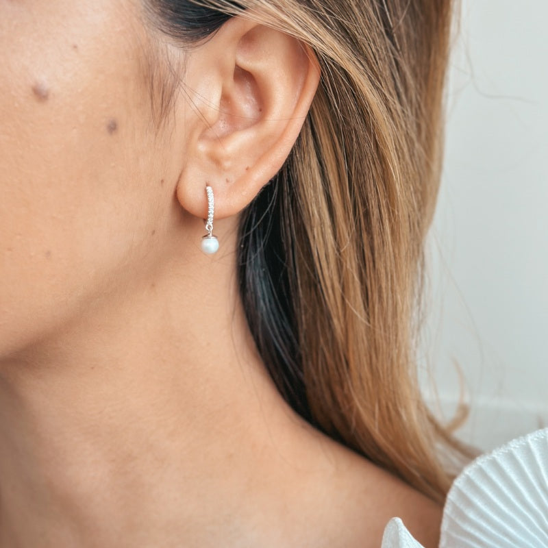 Stříbrné náušnice Kalya - Přírodní perly, zirkon - Indira