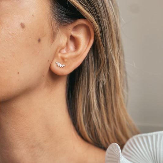 Zlaté náušnice Leaves Climber - zirkon - Indira