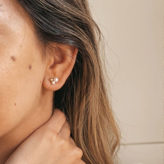 Náušnice zlaté Lora - Přírodní perly - Indira