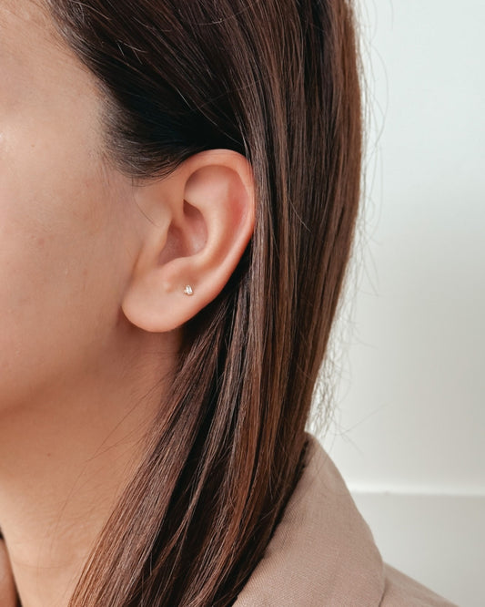 Zlatý piercing labret náušnice Shine - Zirkon - Indira