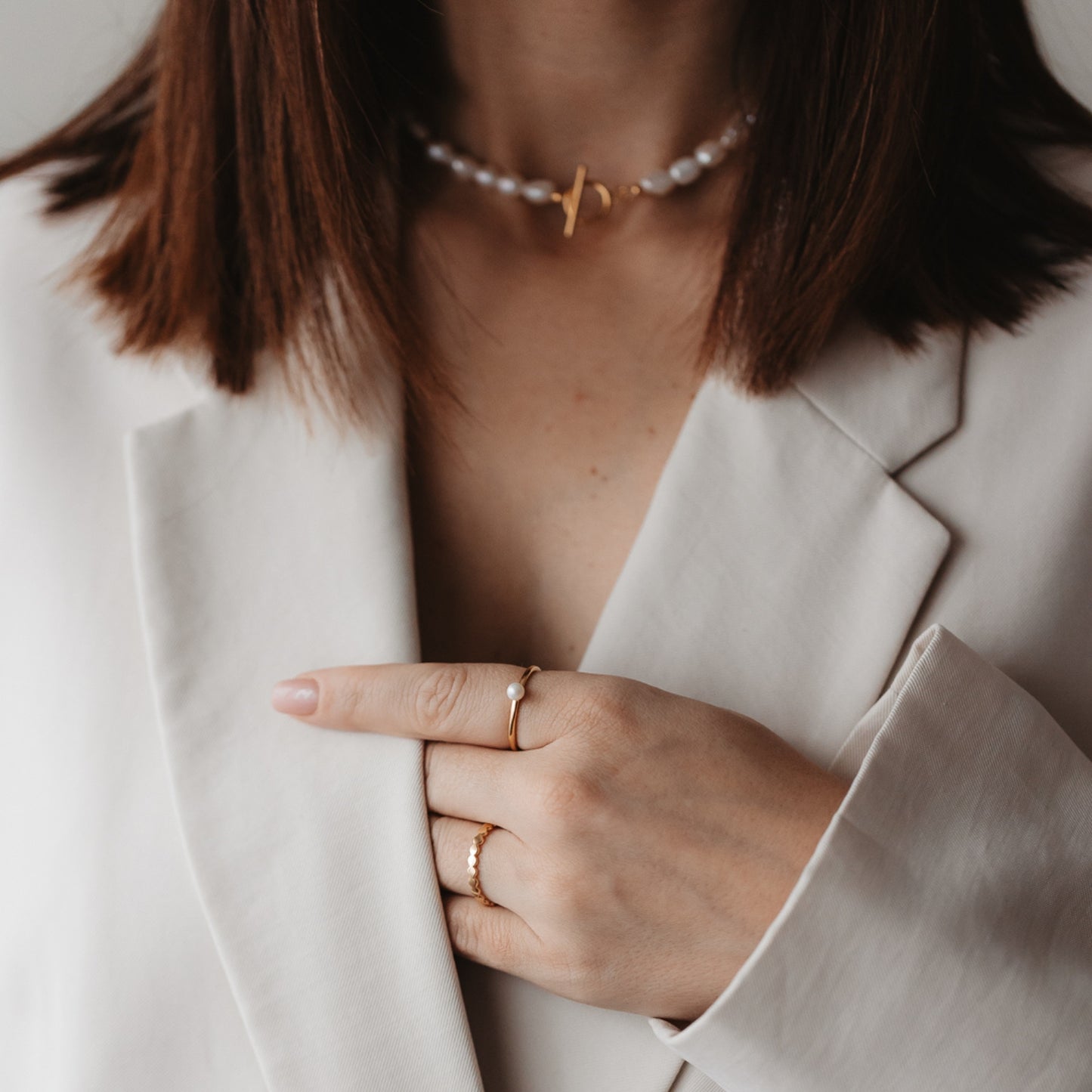 Stříbrný prsten Golden Pearl Solitaire - Indira