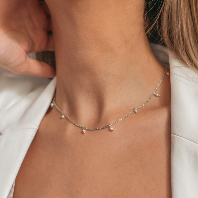 Stříbrný náhrdelník Margot - Přírodní perly - Indira