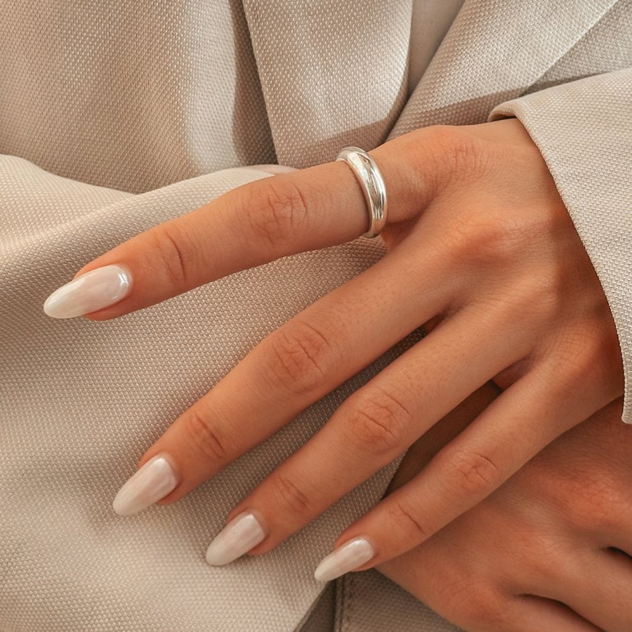 Stříbrný prsten Thin Dome - Indira