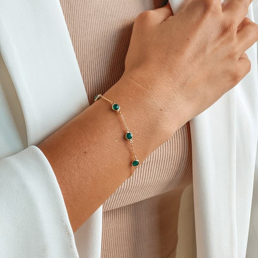 Stříbrný náramek Birthstone Golden May - Zelený Onyx - Indira