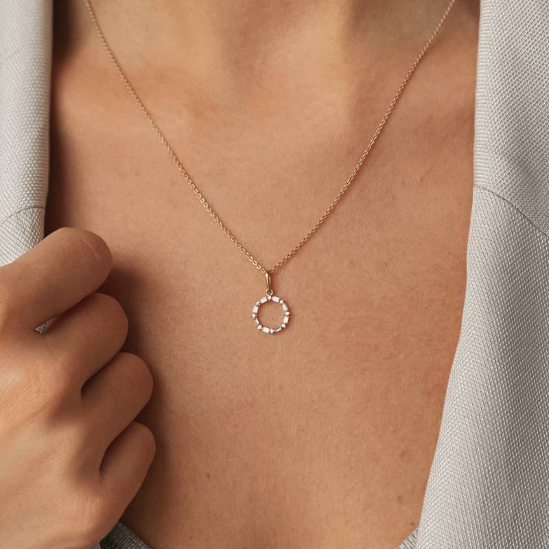 Zlatý přívěsek Halo - Indira